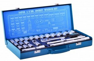 Универсальный набор инструментов HYUNDAI K 24