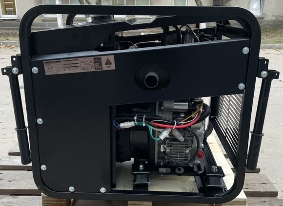 Инверторный дизельный генератор Hyundai DHY 8500LEi изображение 3