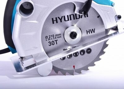 Пила циркулярная Hyundai C1800-210 изображение 4